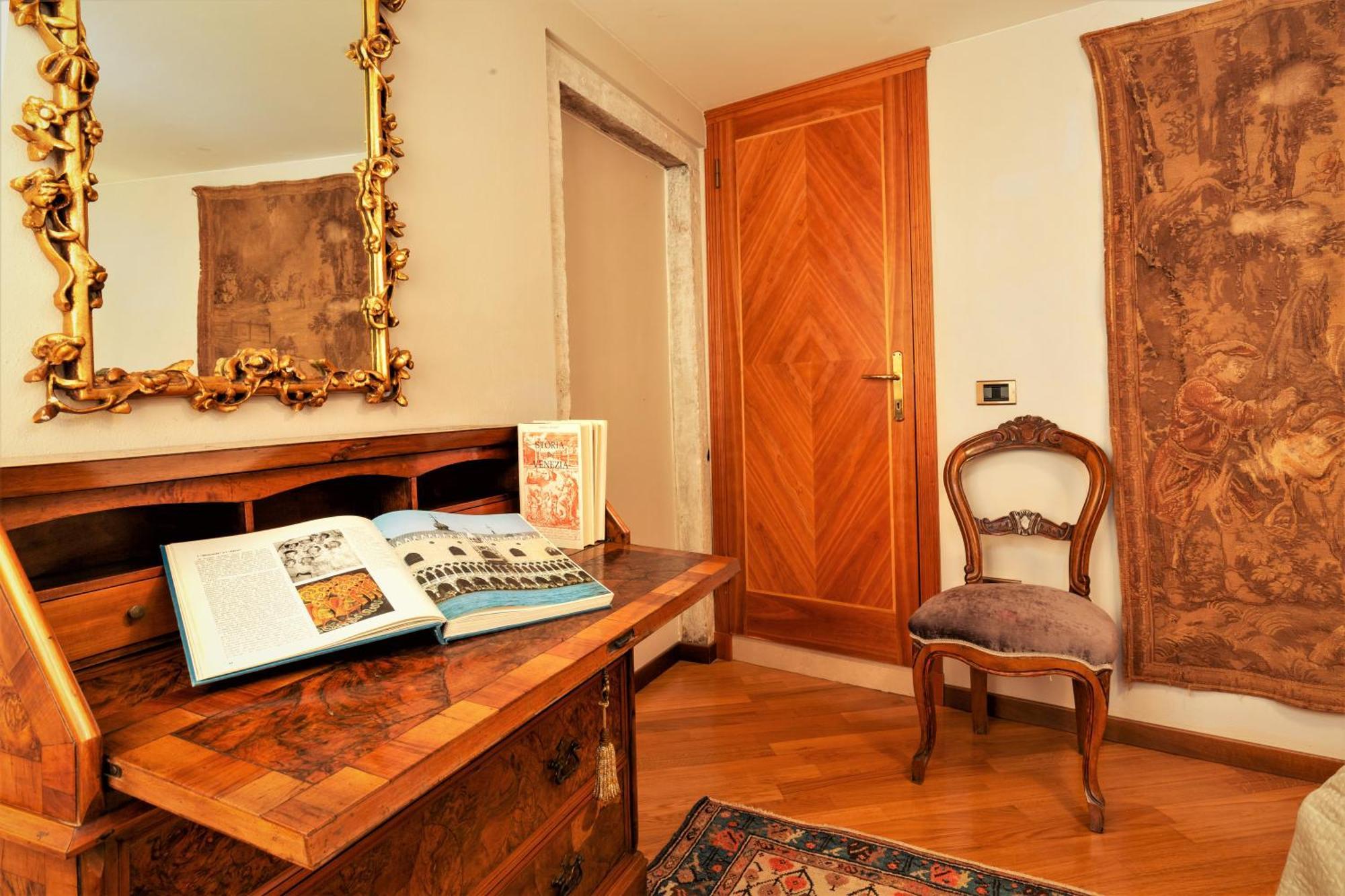 Allegretto Venice Exterior photo