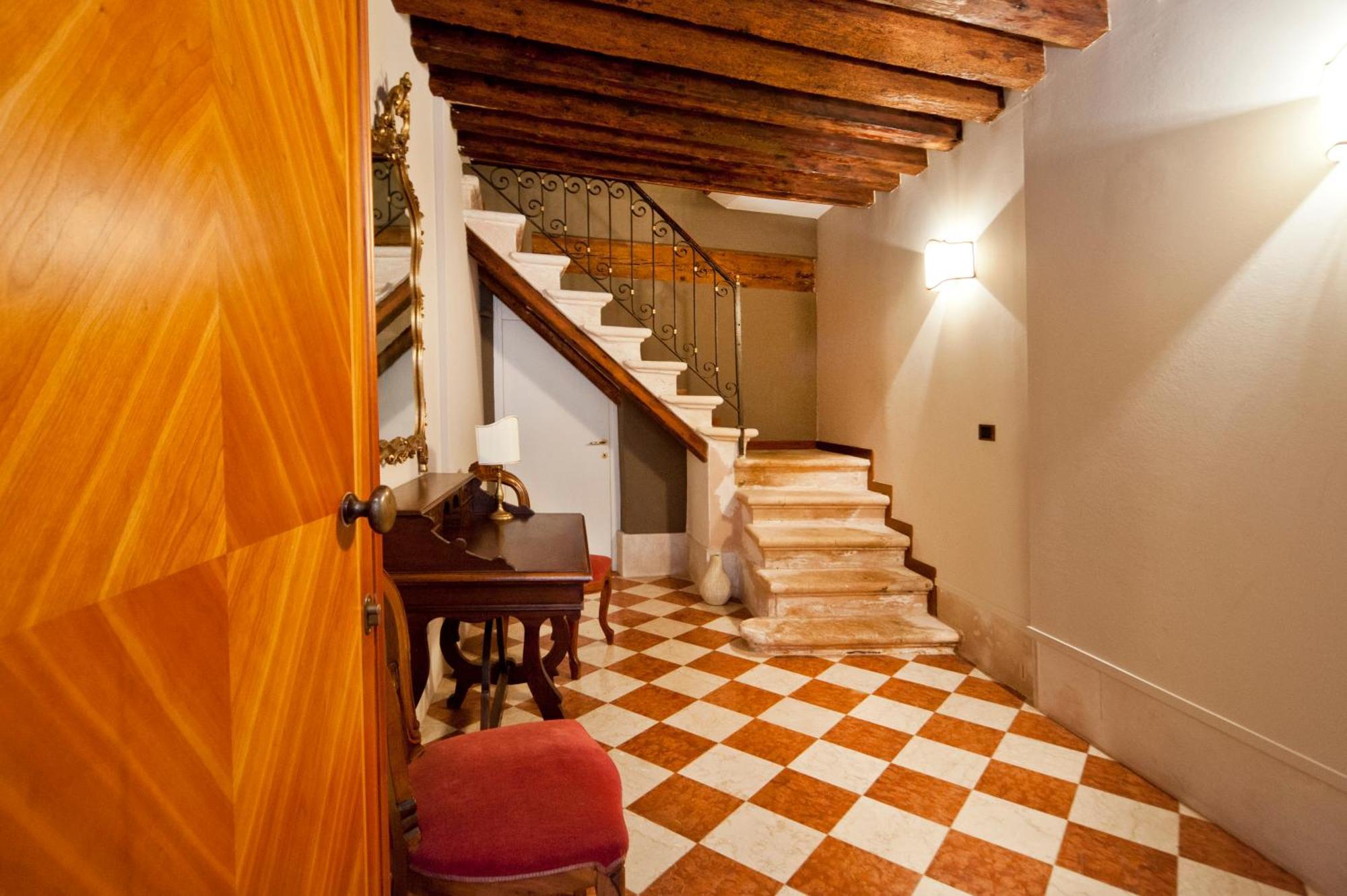 Allegretto Venice Exterior photo